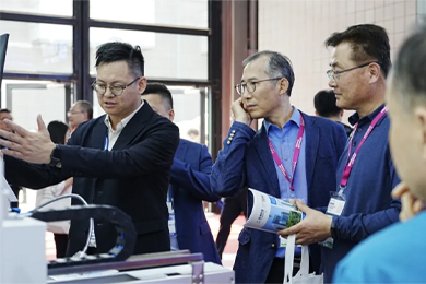 【直击SEMICON CHINA 2025】联得半导体在上海国际博览会上蟾宫折桂,荣获“中国半导体封装设备最佳品牌企业”称号 【直击SEMICON CHINA 2025】联得半导体在上海国际博览会上蟾宫折桂,荣获“中国半导体封装设备最佳品牌企业”称号